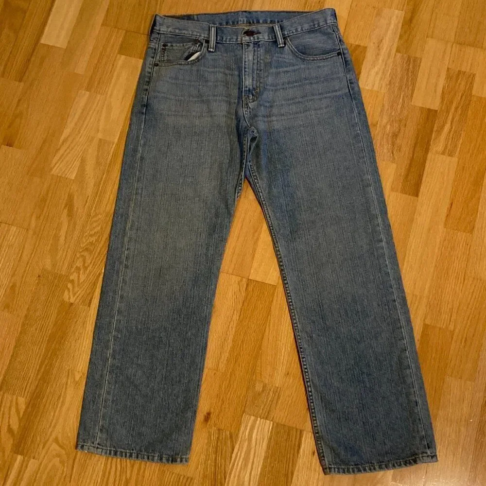 Levi’s 569 Faded Light Medium Wash Straight Denim Jeans Size 33 x 32